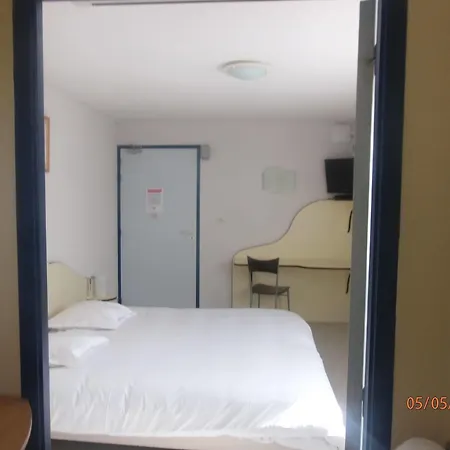 Le Saint Pierre Hotel